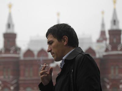 Ρωσία: Στοπ στο κάπνισμα στους δημόσιους χώρους