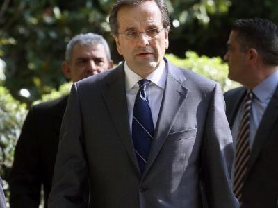 Συνεχίζονται οι επαφές Σαμαρά με τα υπουργεία