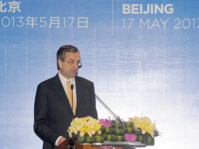 Με τον πρόεδρο του Λαϊκού Κογκρέσου συναντάται ο Σαμαράς