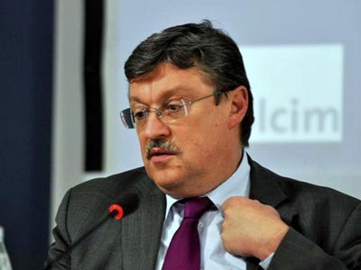 ΕΕ: Ο διάλογος Βελιγραδίου – Πρίστινας έληξε