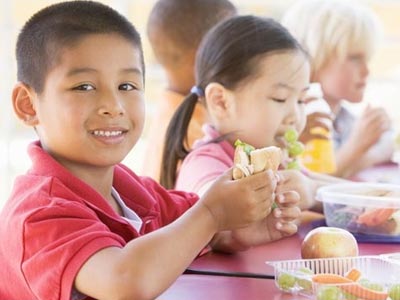 Τρεις αλήθειες για τα μικρά snacks