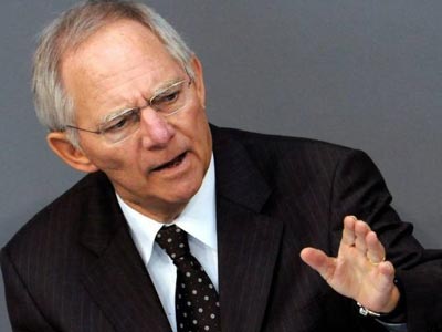 «Δεν θα καταρρεύσει το ευρώ με την αποχώρηση μιας χώρας»