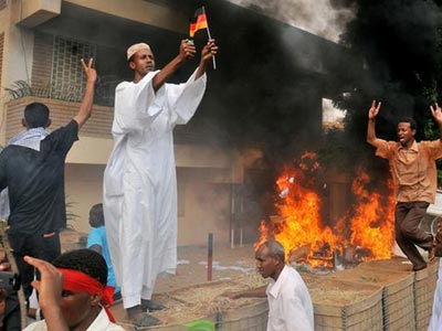Το Βερολίνο καλεί τους διπλωματικούς του υπαλλήλους να εγκαταλείψουν το Σουδάν
