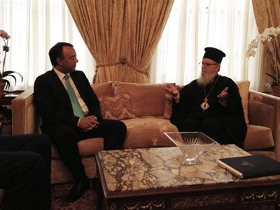 Με τον Αρχιεπίσκοπο Αμερικής συναντήθηκε ο Σταϊκούρας
