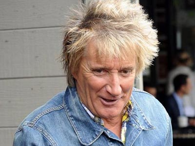 Στην κορυφή των charts ο Rod Stewart