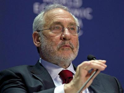 «Η Ευρώπη αποτελεί τον κύριο κίνδυνο για την παγκόσμια οικονομία το 2013»