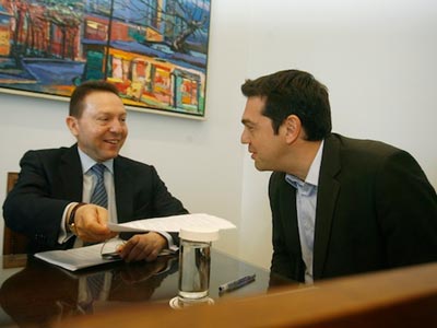 Κόντρα Τσίπρα – Στουρνάρα για το ΤΑΙΠΕΔ