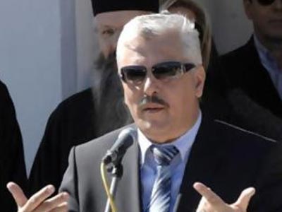 Ο Ταμήλος επιμένει…