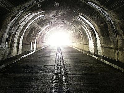 «Η Ελλάδα βλέπει το τέλος του τούνελ»