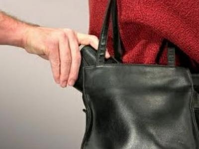 Προσπάθησε να ληστέψει γυναίκα σε νοσοκομείο