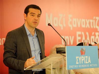 ΣΥΡΙΖΑ: «Έκθετος και παράνομος ο Σαμαράς»