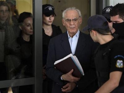 Ανέβηκαν ξανά οι τόνοι στη δίκη Τσοχατζόπουλου