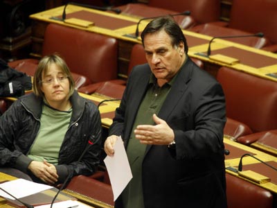 Διαφωνία Τσουκαλά με Τσίπρα για το «βλαχοδήμαρχοι»