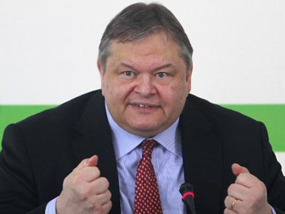 Βενιζέλος: «Ο ΣΥΡΙΖΑ καλλιεργεί την ένταση»