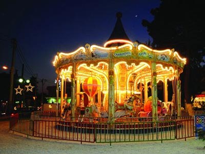 Χριστουγεννιάτικη πόλη στο Γκάζι