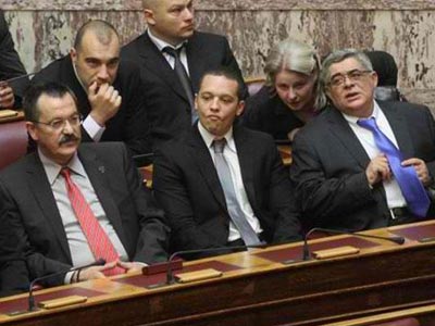 Άρση της ασυλίας τους ζητούν οι βουλευτές της Χρυσής Αυγής