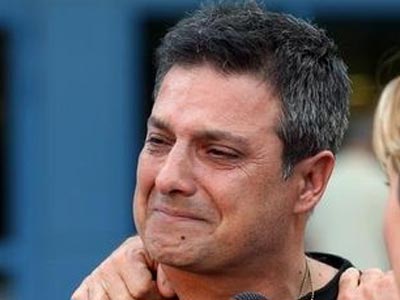 Καταγγελία της οικογένειας του Ντουζόν Καταγγελία της οικογένειας του Ντουζόν