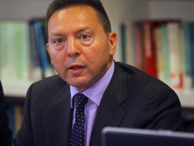 Στουρνάρας: Επιτόκιο 8,76% στα χρέη των φορολογουμένων