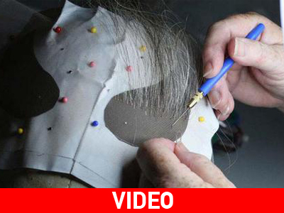 Περούκα με GPS!