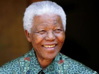 «Ο Μαντέλα παραδίδει μαθήματα αγάπης από το κρεβάτι του θανάτου του»