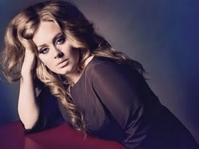 Η Adele στο εξώφυλλο του Vogue