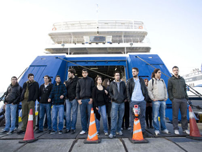 Παραλύει η ακτοπλοΐα κατά απαίτηση ορισμένων