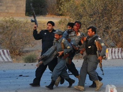 Αφγανιστάν: Έξι νεκροί στρατιώτες στην Καμπούλ Αφγανιστάν: Έξι νεκροί στρατιώτες στην Καμπούλ