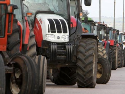 Στους δρόμους πάλι οι αγρότες της Αχαΐας