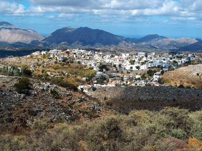 Ανώγεια: Το χωριό των πολιτευτών