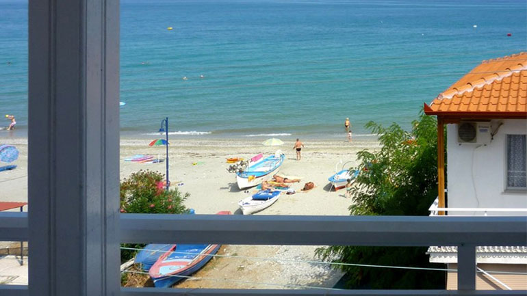 Δωδεκάνησα: Αυτοκόλλητο σήμα στα ενοικιαζόμενα