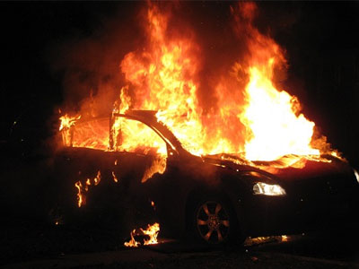 Ηράκλειο: Συνεχίζονται οι εμπρησμοί αυτοκινήτων τη νύχτα
