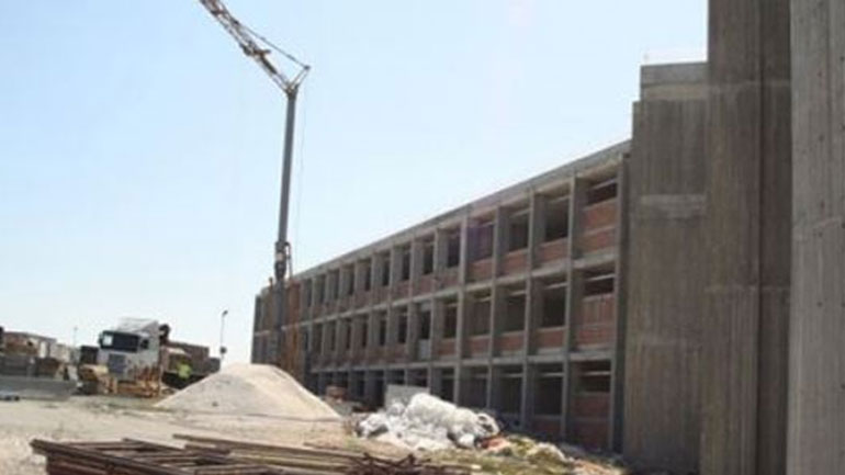 Λάρισα: Νοσηλεύεται εκτός κινδύνου ο 47χρονος εργάτης