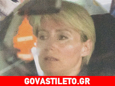 Η επιστροφή της Νατάσας Καραμανλή με τα δίδυμα από την Ιταλία