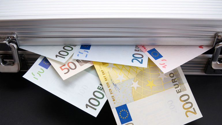 Υπεύθυνος ασφαλείας έκλεψε μισό εκατομμύριο ευρώ και έγινε «καπνός»