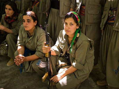 ΗΠΑ: Η αντίσταση των Κούρδων έχει φρενάρει τους τζιχαντιστές