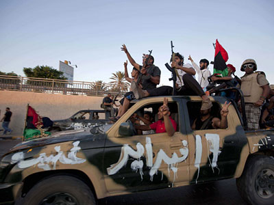 Λιβύη: Η μάχη για την Τρίπολη ξεκίνησε