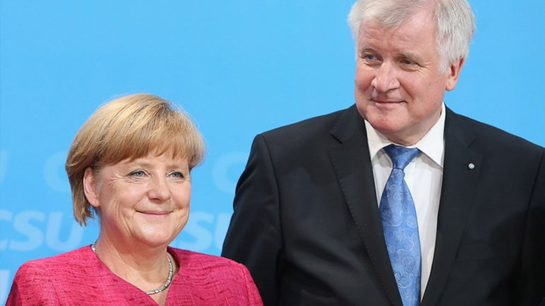 Γκρίνια στον συνασπισμό της Μέρκελ για την παράταση στη Γαλλία