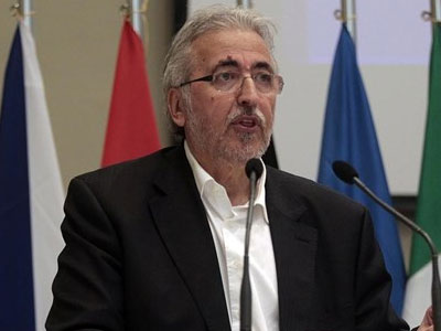 Παναγόπουλος: Αυξάνεται η φτώχεια, η μετανάστευση και η ανεργία