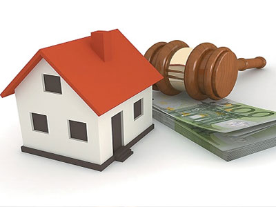 Μπλόκο στους πλειστηριασμούς από πολίτες στο Ειρηνοδικείο Πειραιά