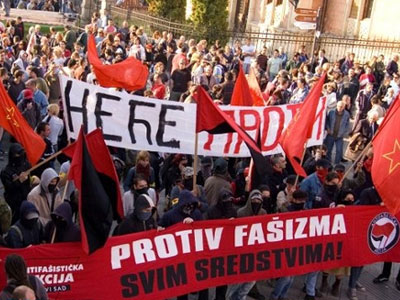 Σερβία: Στους δρόμους για την προστασία των μειονοτήτων