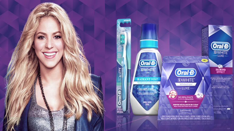 Η Shakira, πρέσβειρα της Oral-B 3D White, σε ένα exclusive event στη Βαρκελώνη