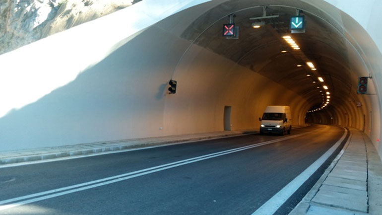 Βόλος: Με «αυτόματο πιλότο» λειτουργεί η σήραγγα του περιφερειακού