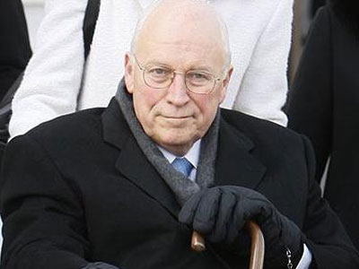 Τσένι: «Οι ανακριτές της CIA θα έπρεπε να είχαν παρασημοφορηθεί»