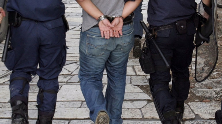 Χαλκιδική: Νεαρός διέπραξε έντεκα διαρρήξεις και συνελήφθη