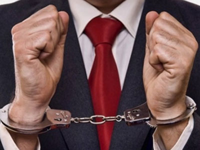 Ο καυγάς σε σουβλατζίδικο τους οδήγησε στα κρατητήρια