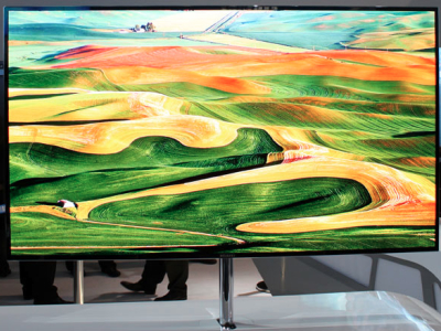Samsung: νέες τηλεοράσεις LED, Plasma και 55 ιντσών Super OLED με «έξυπνο» λογισμικό
