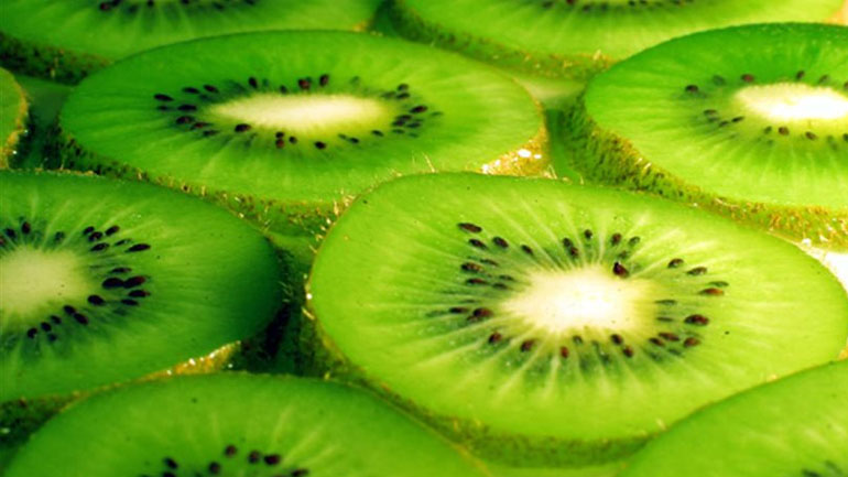 Πειραιάς: Δεσμεύτηκαν δύο τόνοι ακτινίδια χωρίς σφραγίδα