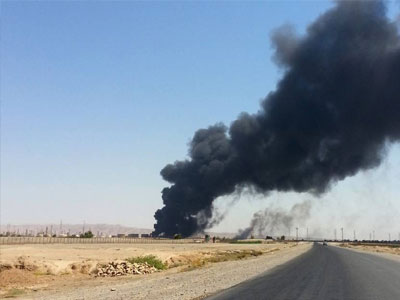 Βομβαρδισμοί διυλιστηρίων του Ισλαμικού Κράτους τη νύχτα από τις ΗΠΑ