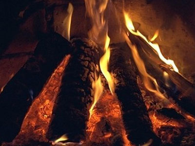 Τρίκαλα: Πήρε τις καταθέσεις σπίτι και έγιναν προσάναμμα