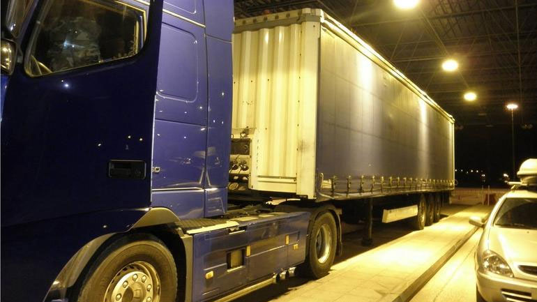 Ηγουμενίτσα: Φορτηγό μετέφερε μεγάλη ποσότητα λαθραίων τσιγάρων